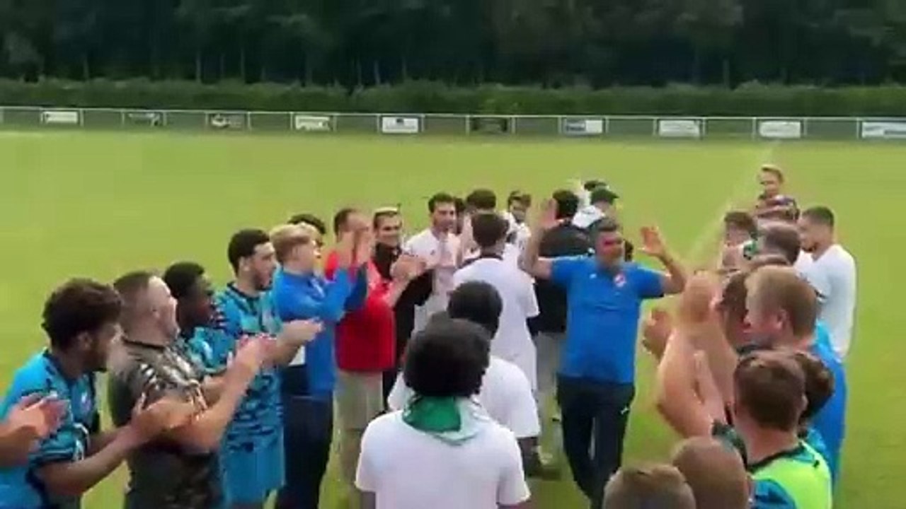 Haie d'honneur coach Dada