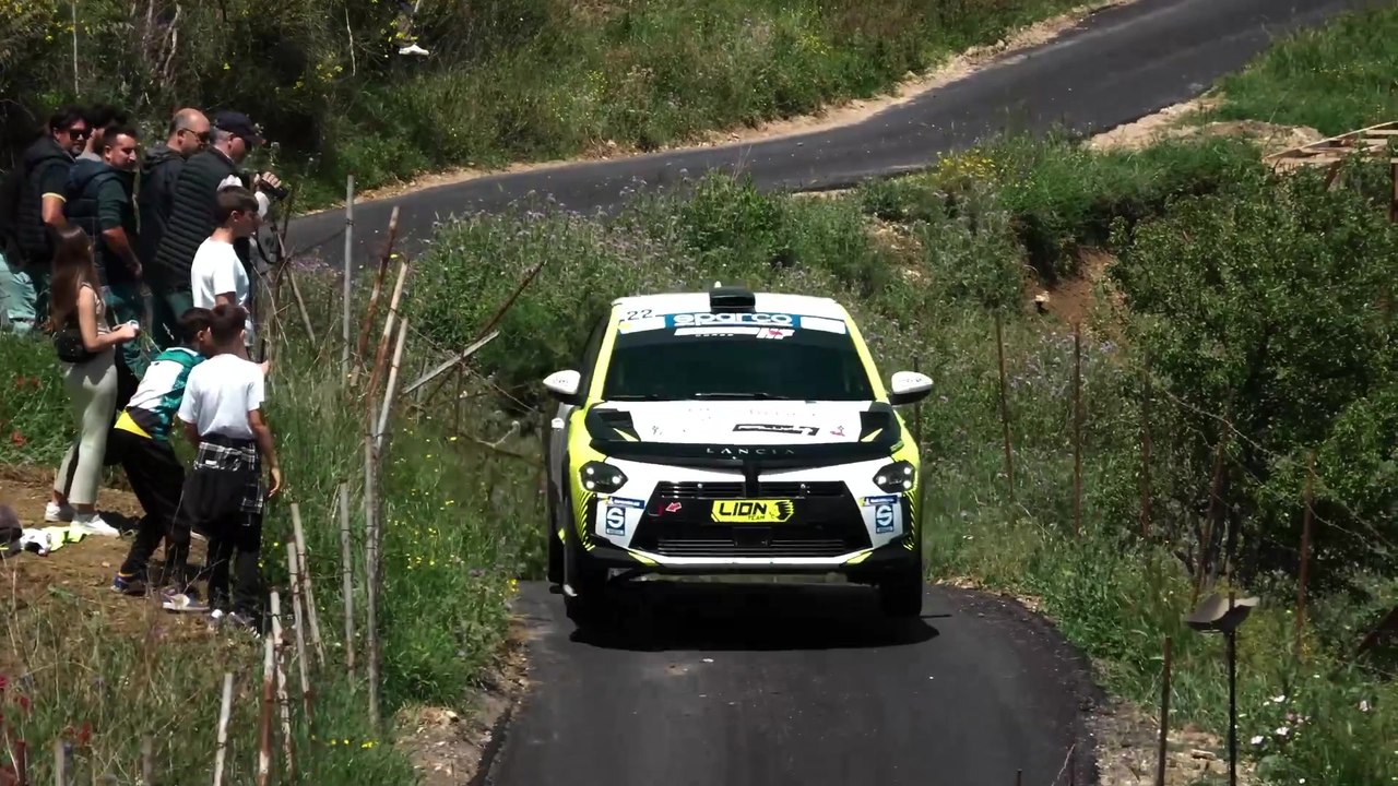 Lancia feiert spektakuläres Comeback im Rallyesport