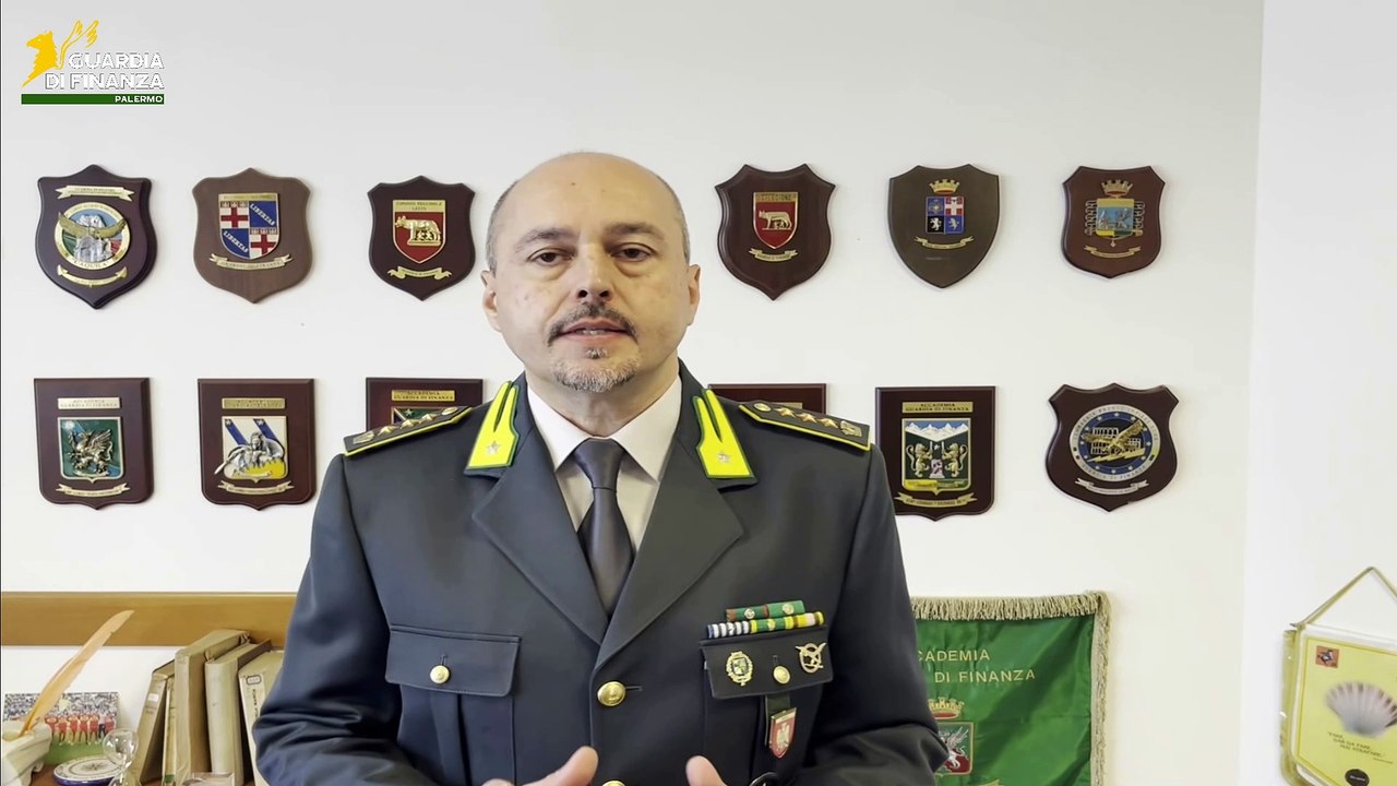 GdiF PALERMO: BLITZ CONTRO IL GIOCO D’AZZARDO. SMANTELLATA UNA BISCA CLANDESTINA, 13 DENUNCIATI E 15 MILA EURO SEQUESTRATI -1- (19.05.25)