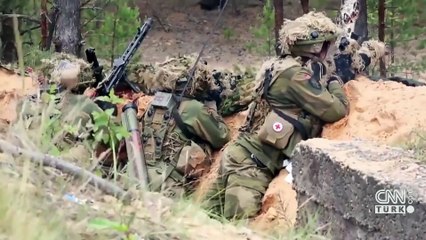 Rusya'dan Finlandiya sınırına yığınak!