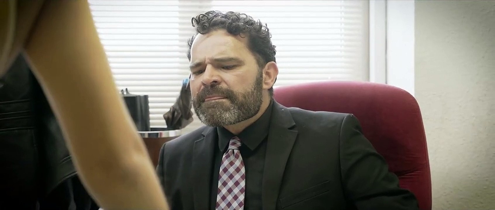 Escena de dramática con César Fuentes Lorente. Actor de reparto #despacho #laamenaza #escenas