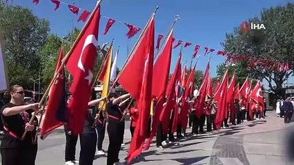 Yalova’da 19 Mayıs coşkusu