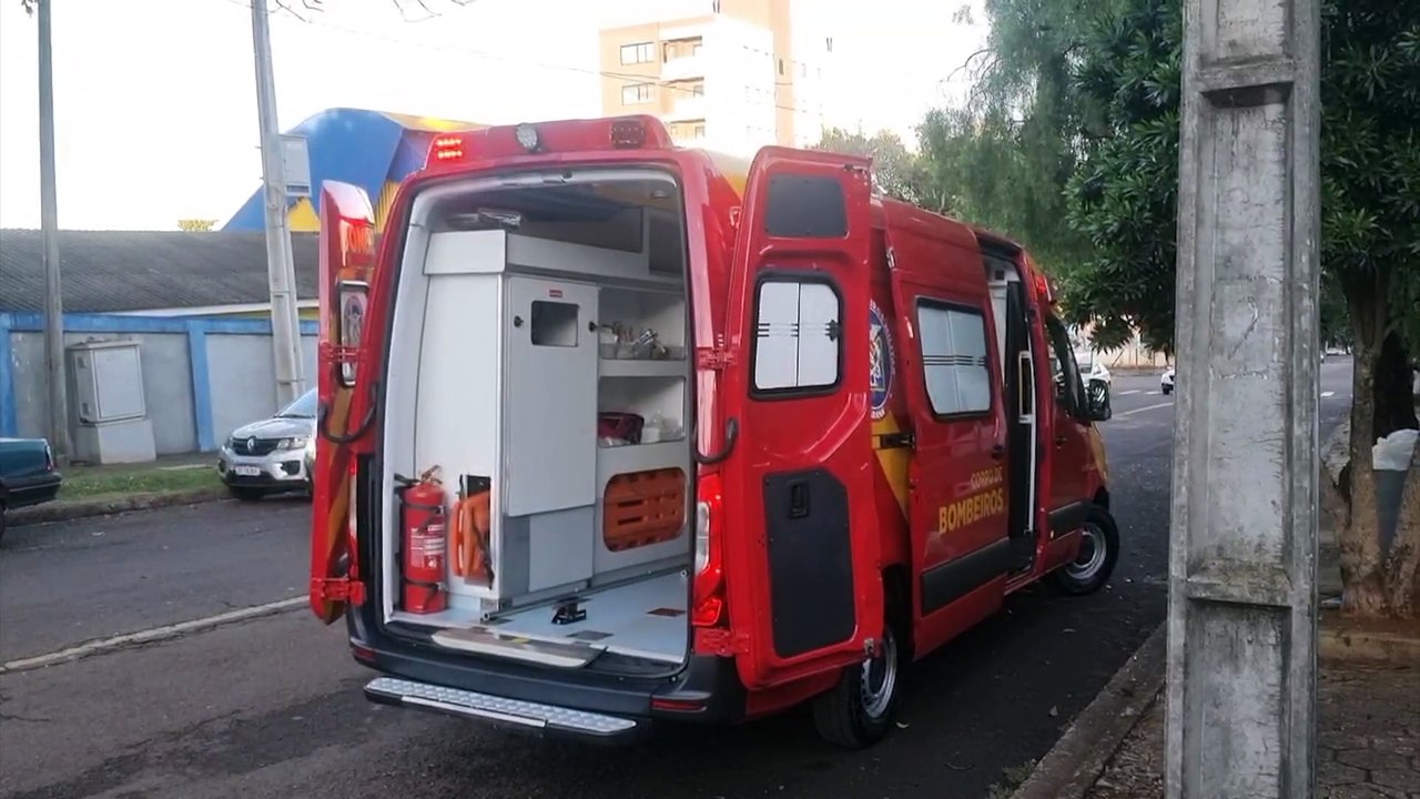 Idosa é socorrida após sofrer queda em residência no Maria Luiza