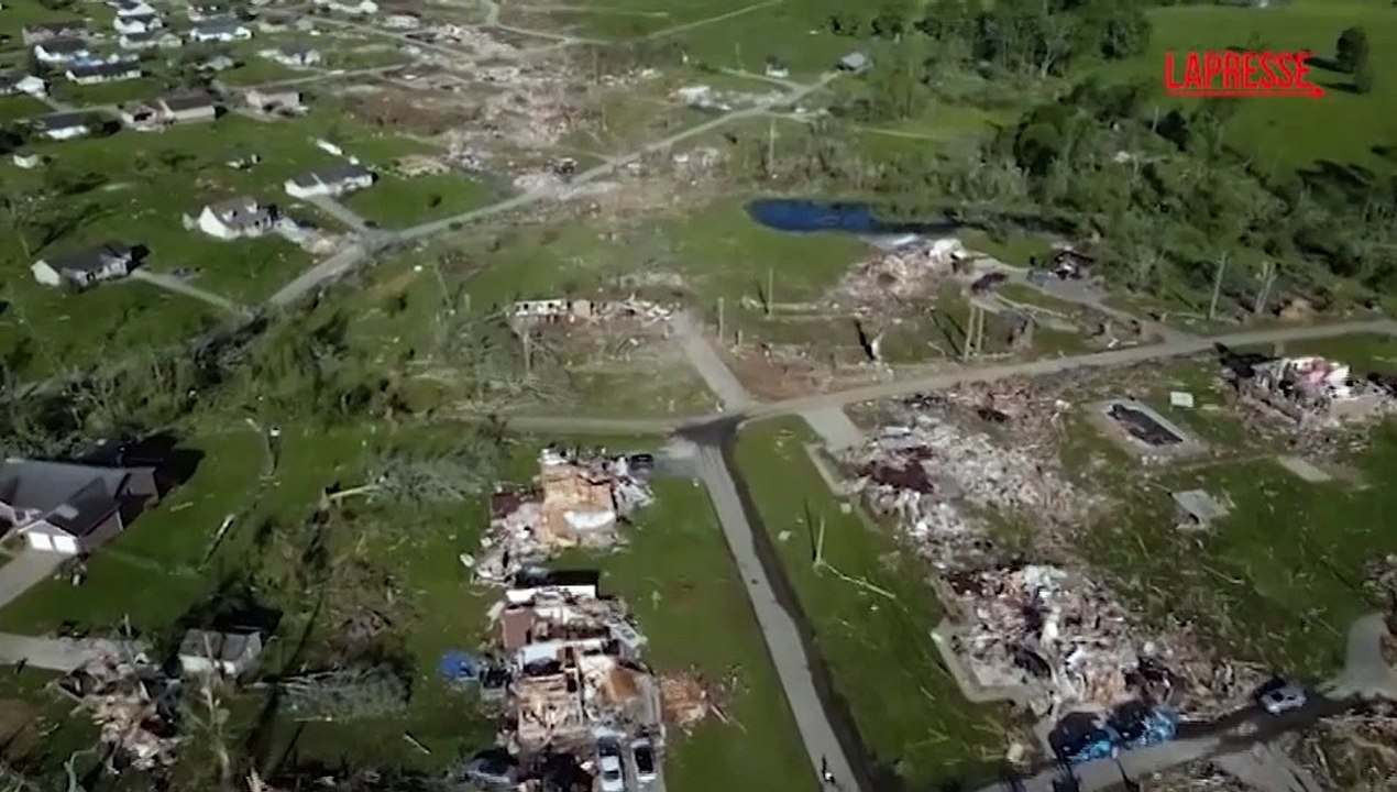 Usa, le immagini dal drone mostrano la distruzione del tornado