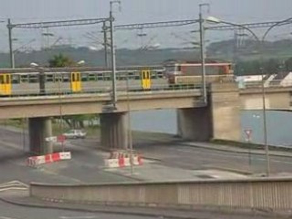 bb 67322 multiservice avec le rrr bleu