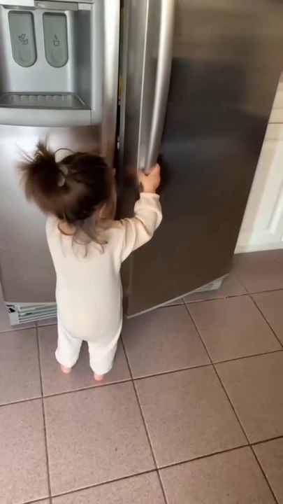 Cute baby new not laughing challenge video 😅📸 cute baby's new viral funny video 😂 cute baby ❤️#shorts #shortvideo #viralvideo #viralshort #funny #funnyvideo #comedy #kids #challenge #laughing