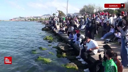 Türk Yıldızları gökyüzüne ‘Ay-Yıldız’ çizdi