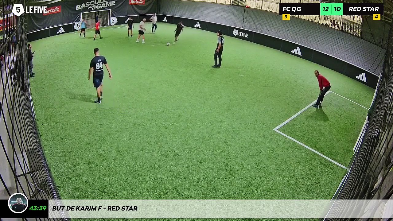 But de Karim F - Red Star
