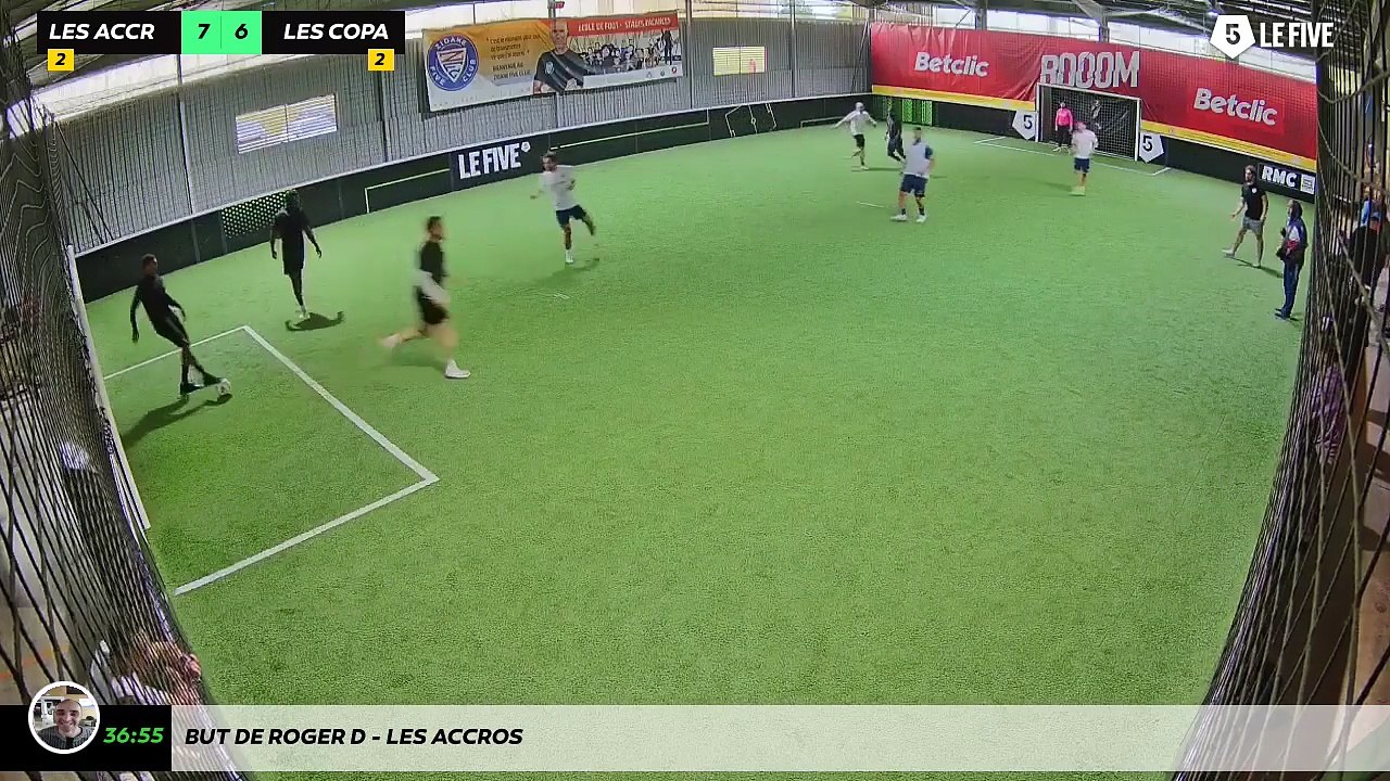 But de Roger D - Les Accros