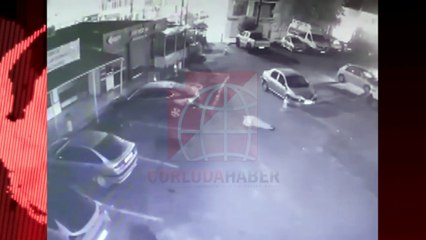 Otoparkta Yere Düştü, Üzerinden Otomobil Geçip Öldü: Kamerada