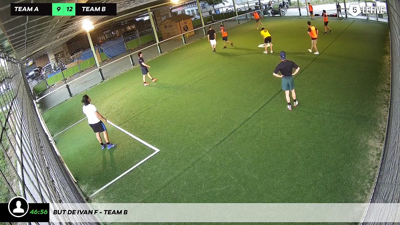 But de Ivan F - Team B