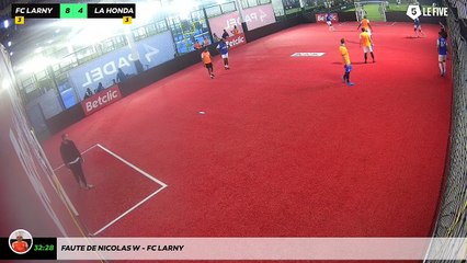 Faute de Nicolas W - Fc Larny