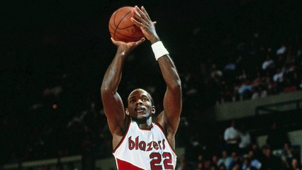 TDIH: "Clyde the Glide" Drexler knocks down an impressive finger roll over SAS in 1990.