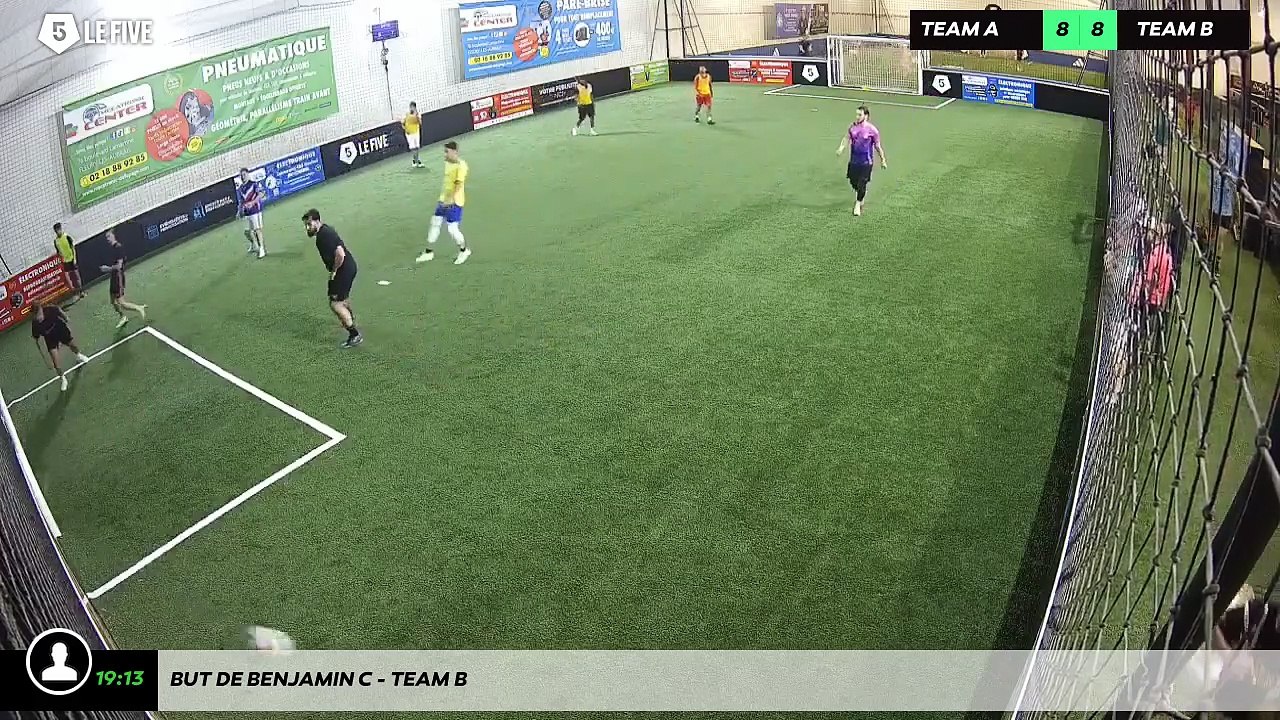 But de Benjamin C - Team B