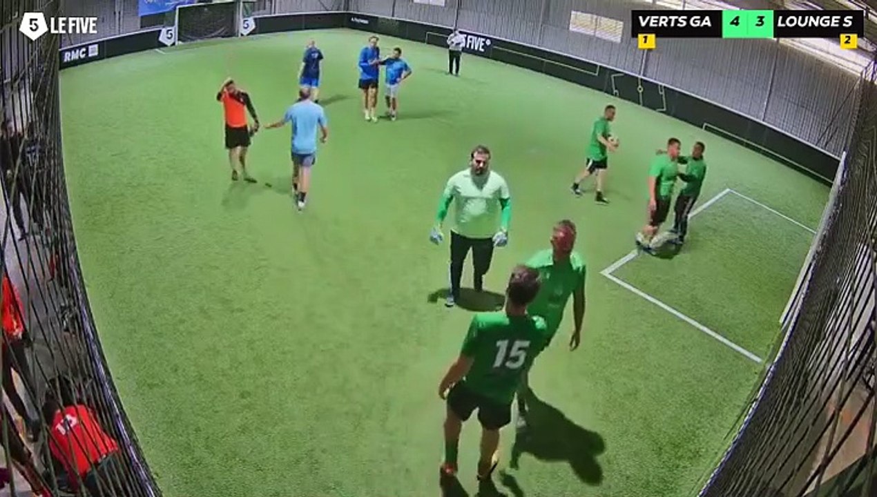 Verts Galants - LOUNGE SC 19/05 à 19:36 - Football Terrain 2 (LeFive Pau)