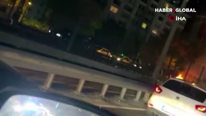 Şişli'de hareket halindeki otomobil alevler içinde kaldı 