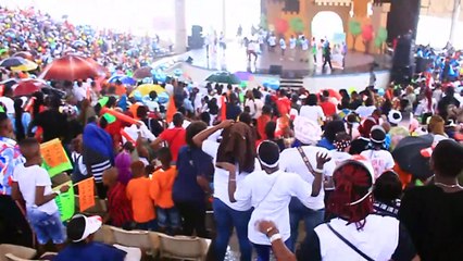 AMBIANCE FOLLE DE WOZO VACANCE 2021