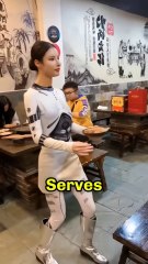 This girl runs a restaurant in China like a real robot 🤖🇨🇳 #shorts