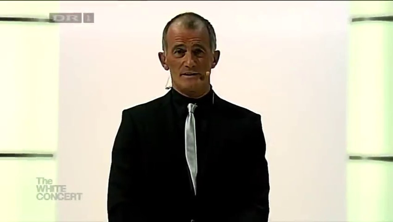 Julie ~ OB-LA-DI, OB-LA-DA ~ The WHITE CONCERT ~ 2008 ~ DR1