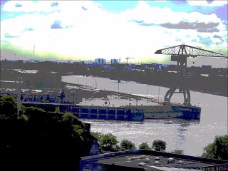 Grues (montage artistique)