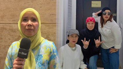 Lain macam Sheila Rusly, umur dah 54 tahun tapi masih semangat travel dengan bestie