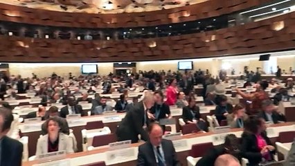 OMS aprova acordo internacional para prevenir pandemias