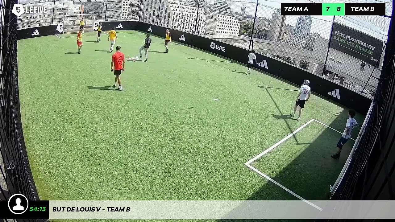 But de Louis V - Team B
