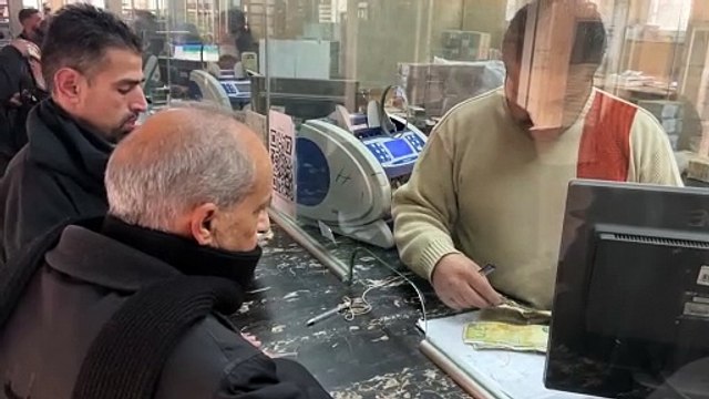 União Europeia vai suspender sanções contra a Síria