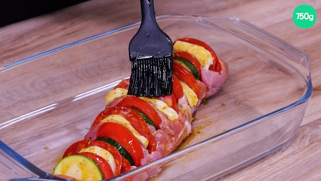 Filet mignon de porc façon hasselback aux légumes du soleil, chorizo et mozzarella