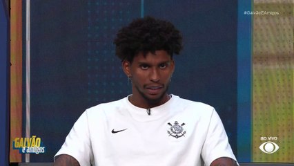 Hugo Souza elogia trabalho de Abel no Palmeiras e diz que "gosta de jogar" o clássico