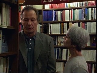 232 L'ispettore Derrick - Di notte, mentre correva a casa (Nachts, als sie nach Hause lief) - 23293