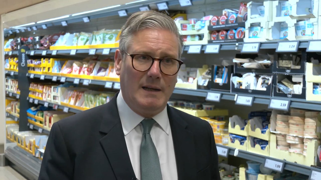 Keir Starmer reacts to Lucy Connolly's sentence appeal being dismissed: 'I'm strongly in favour of free speech'