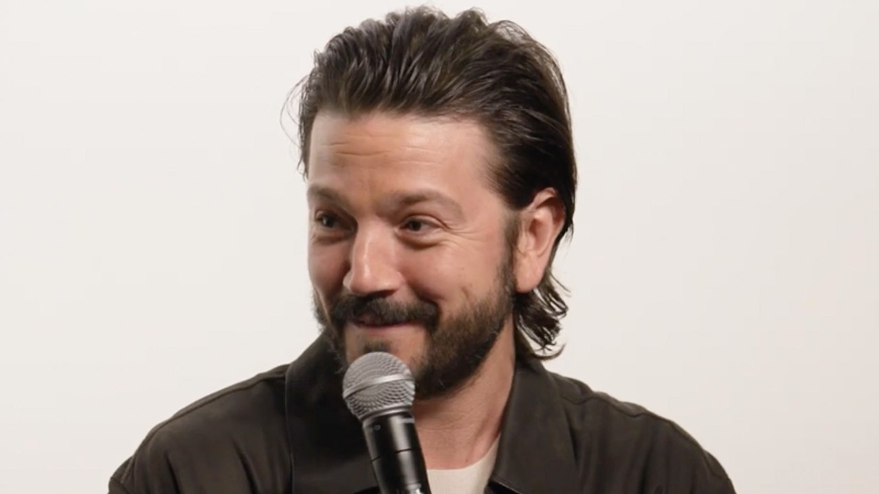 THR Frontrunners Q&A With 'Andor' Star Diego Luna | THR Video