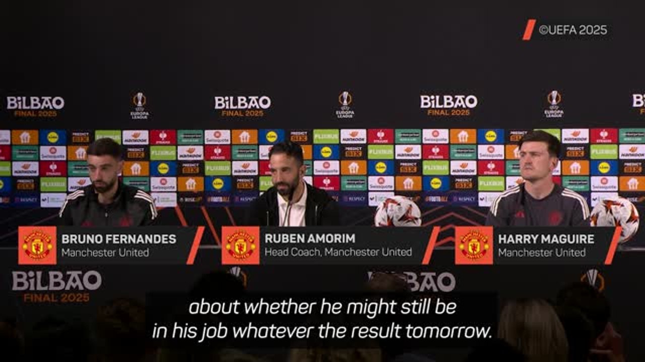 Bruno interrupts journalist to insist Amorim's future is under pressure