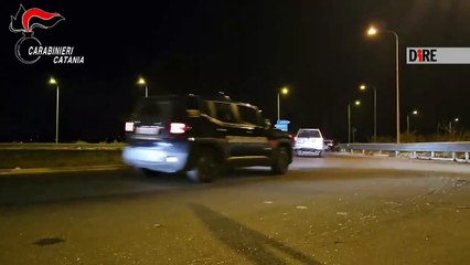 DROGA. BLITZ NEL CATANESE, DA COMPONENTI BANDA ANCHE 'INCHINO' AL CAPO (20.05.25)