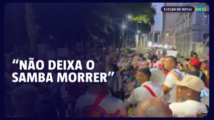 Protesto contra a proibição do carnaval em Juiz de Fora