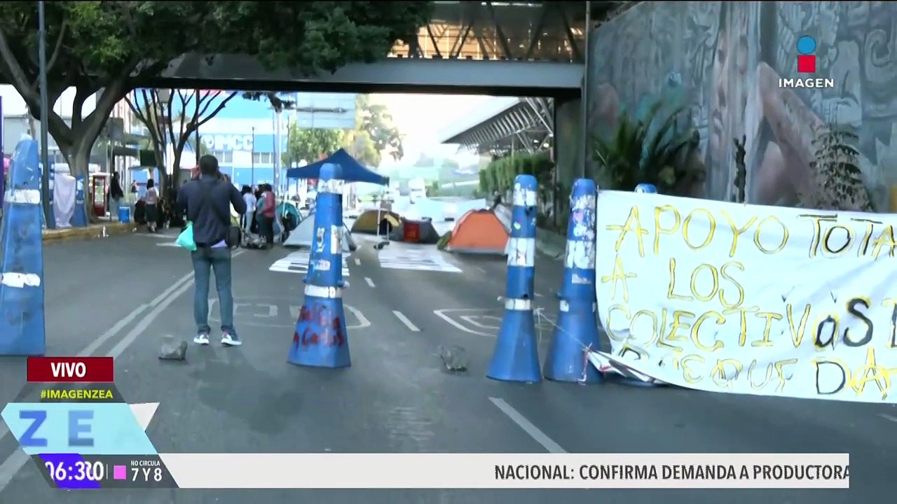 Colectivo de madres buscadoras realizan bloqueo en la CDMX
