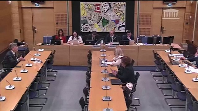 Défaillances des pouvoirs publics face aux plans de licenciements : M. Arnaud Montebourg, ancien ministre de l’économie, du redressement productif et du numérique ; Représentants d'ArcelorMittal - Mardi 20 mai 2025