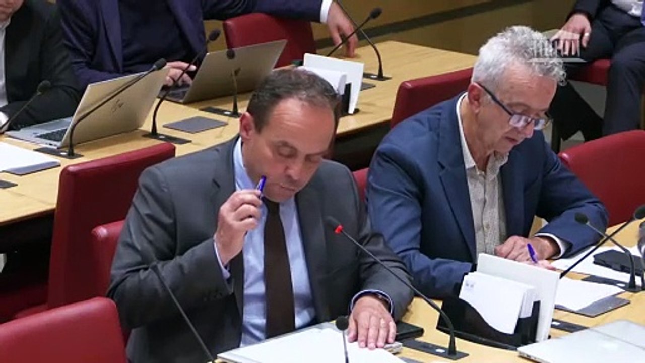 Commission du développement durable : Mme Agnès Pannier-Runacher, ministre de la transition écologique, sur le 3e Plan national d’adaptation au changement climatique - Mardi 20 mai 2025