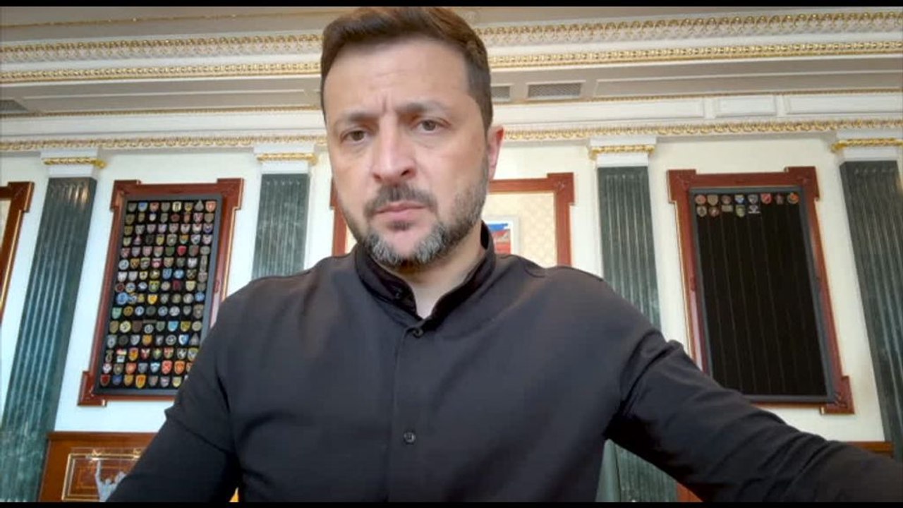 Ucraina, Zelensky: Mosca trascina la guerra. Importante l'impegno Usa