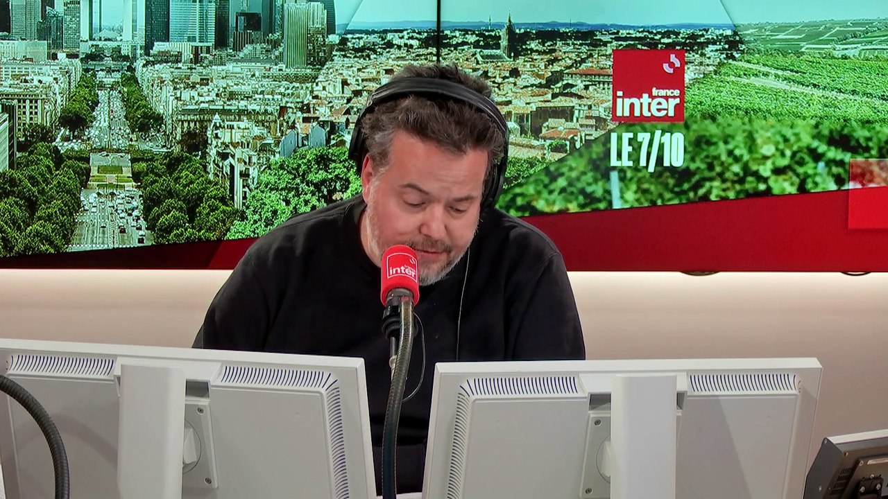 Quand Matthieu Noël explique les règles du showbiz à Julien Clerc - Le Billet de Matthieu Noël