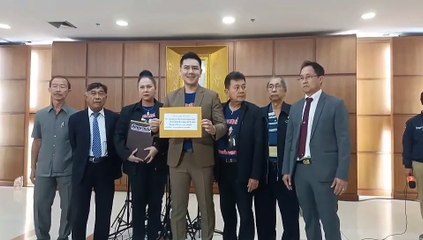 ทนายอั๋น จี้ กกต. "คดีฮั้ว สว.สีน้ำเงิน" แขวะ "เลขาธิการ กกต." ได้ดี อย่าลืมกำพืดตัวเอง-02