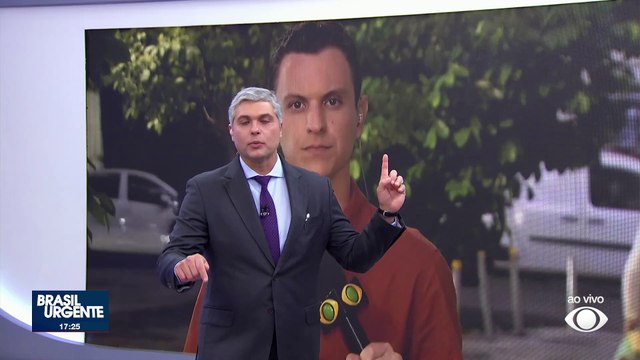 Tubarão é avistado em mar da Praia da Barra e assusta banhistas no RJ