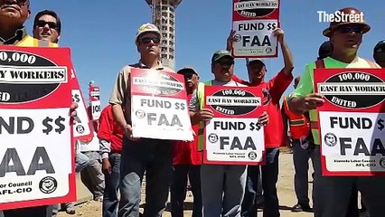 Former FAA exec sounds alarm on ‘failing’ air traffic system