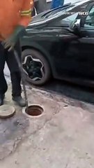 Estabelecimento tem banheiro interditado devido a fraldas no vaso sanitário