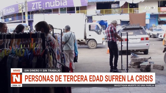 Personas de la tercera edad sufren la crisis
