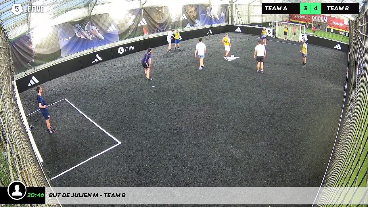 But de Julien M - Team B