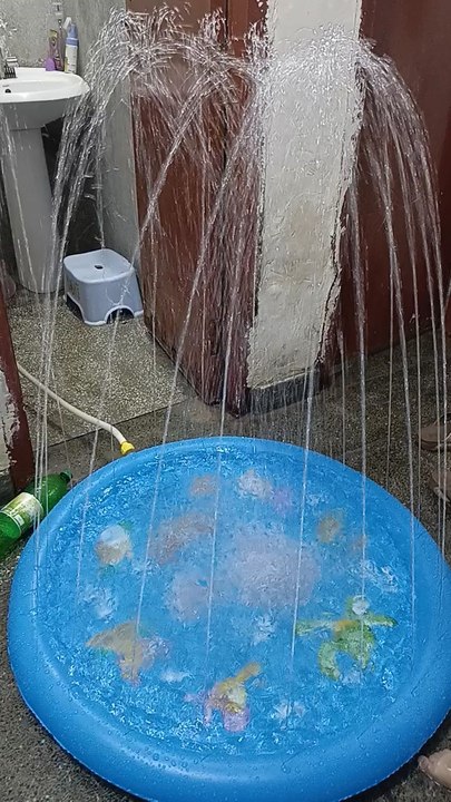huge fountain
