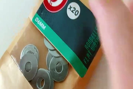 Mon avis sur Rondelle carrossier large zinguée Vissal Ø6x24x1,2mm lot de 20 rondelles