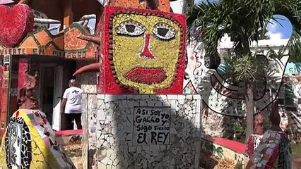 "Fusterlandia", un encantador pueblo de mosaicos en Cuba